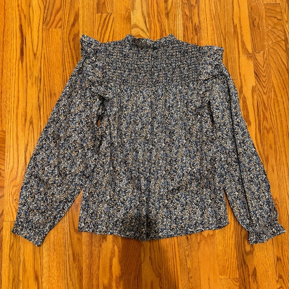 NWT GAP smocked floral peasant top - Picture 4 of 6